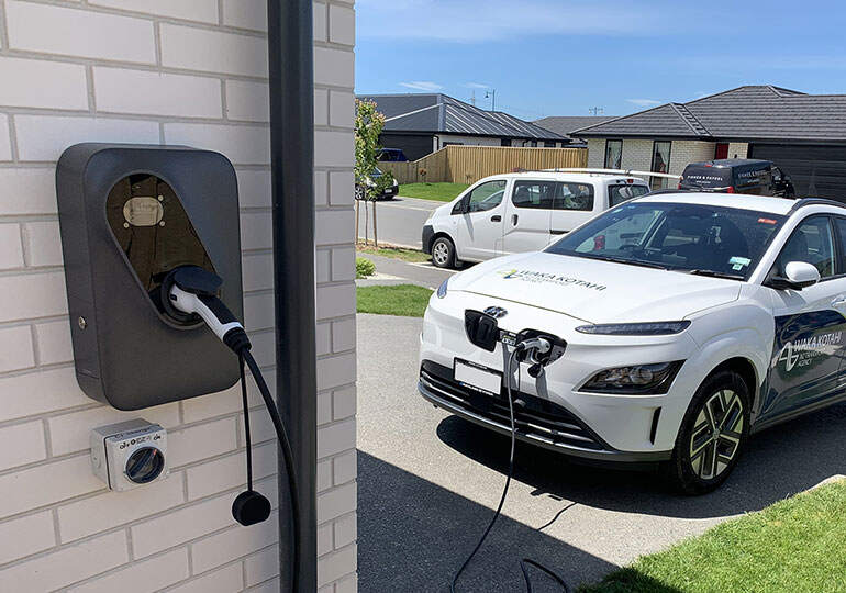 Home charging for government electric vehicles EECA